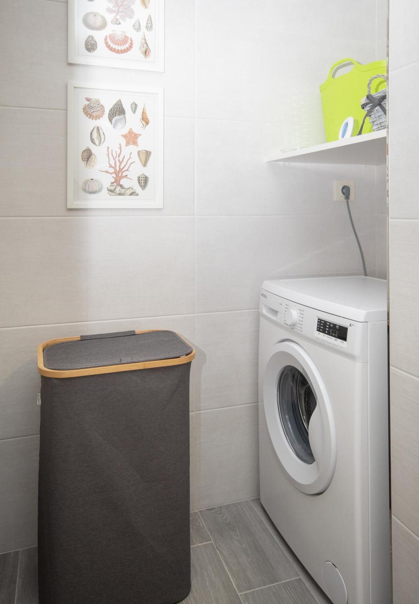 Ag Apartamento Nordes Malpica Primera Linea Playa Ngoại thất bức ảnh